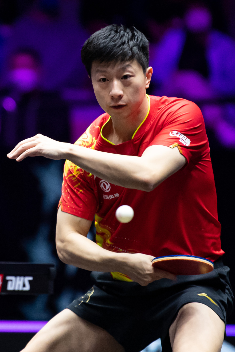 作为年轻球 作为年轻球